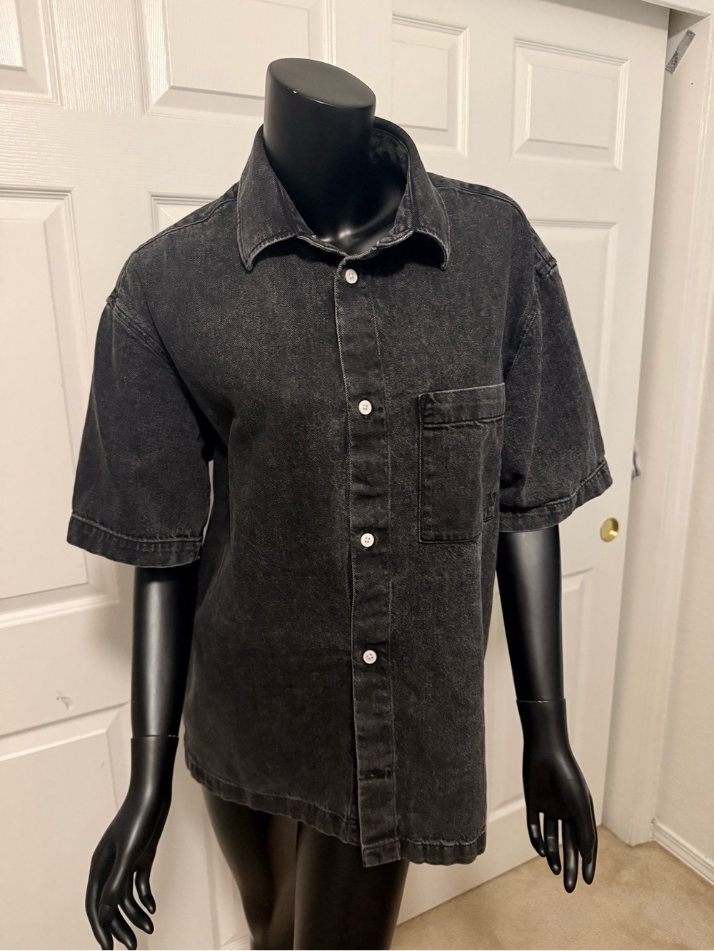 H&M Loose Fir Denim Shirt